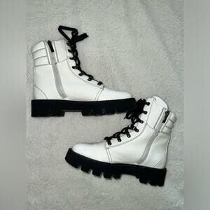 AQUATALIA Leather Combat Boots - Women - size 10 - H7